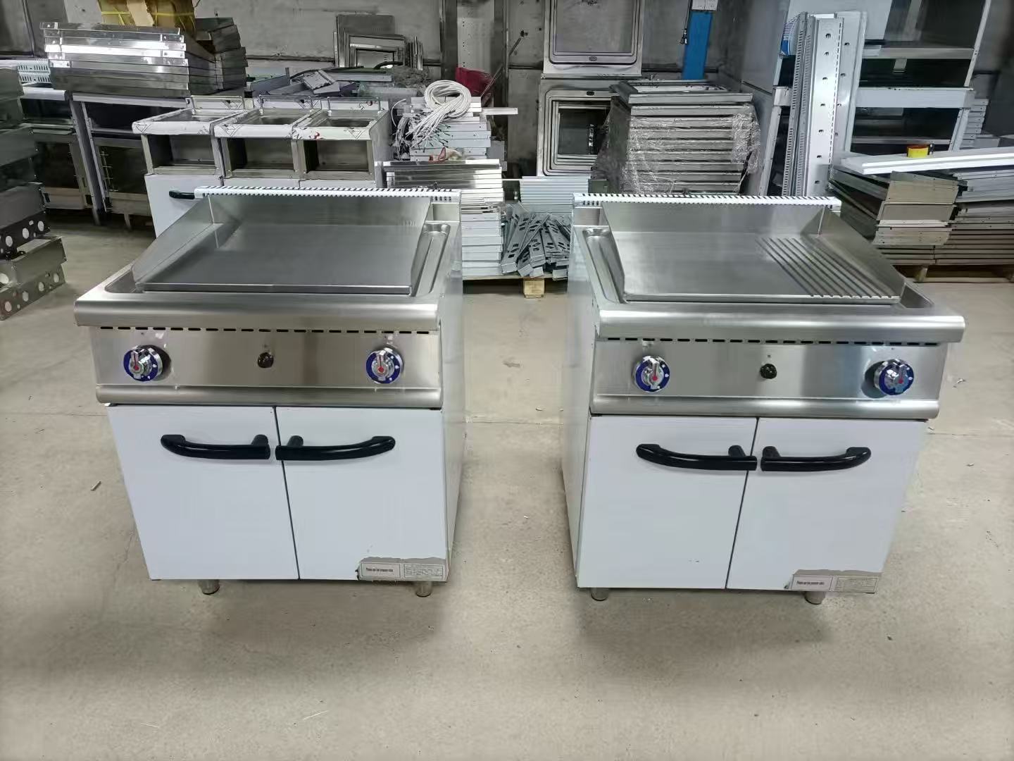 業務用ホテルレストラン厨房用自立型ホットプレート、キャビネッ - Commercial Kitchen Griddle のレビューと価格